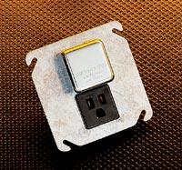 Littelfuse Box Cover Unit with Single Pole Fuse Holder and 1 Receptacle, LSRY Series